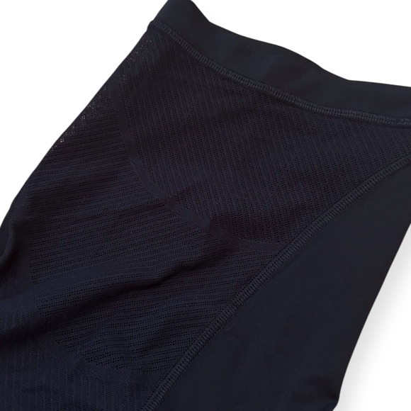 Lululemon Sheer Will High-Rise Short 10" Pulse Black Biker Gym Mesh Size 6 - Picture 10 of 10